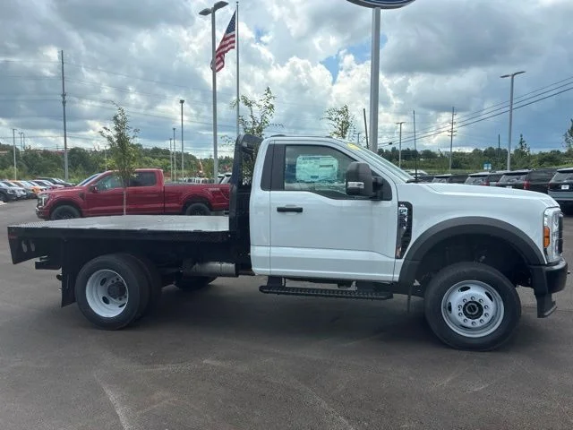2026 Ford F-550 Super Duty Chassis Cab XL - Photo 12