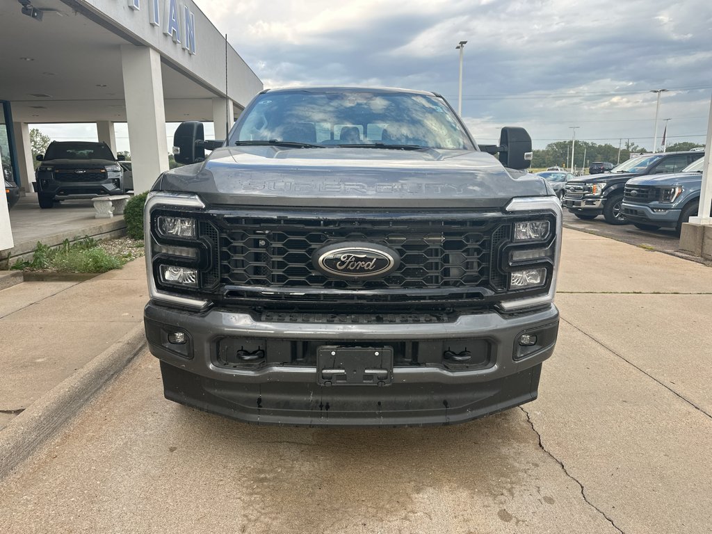 New 2026 Carbonized Gray Metallic Ford F-250® XLT image 13