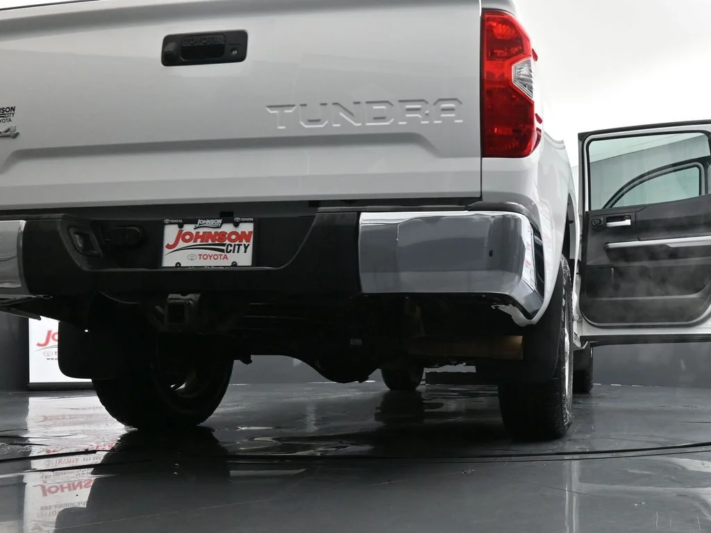 Used 2021 White Toyota SR5 image 45