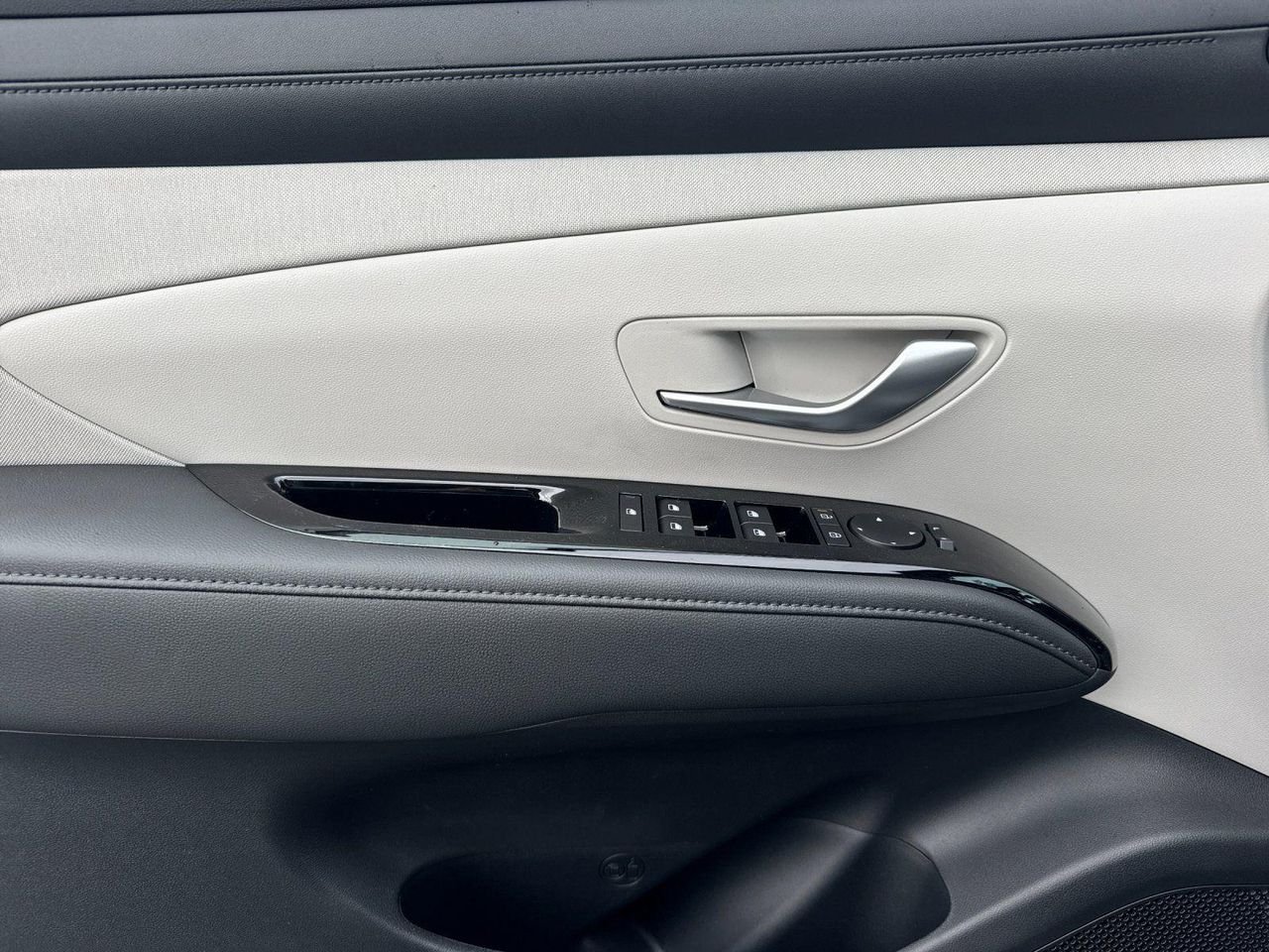 New 2026 Gray Hyundai Limited image 10