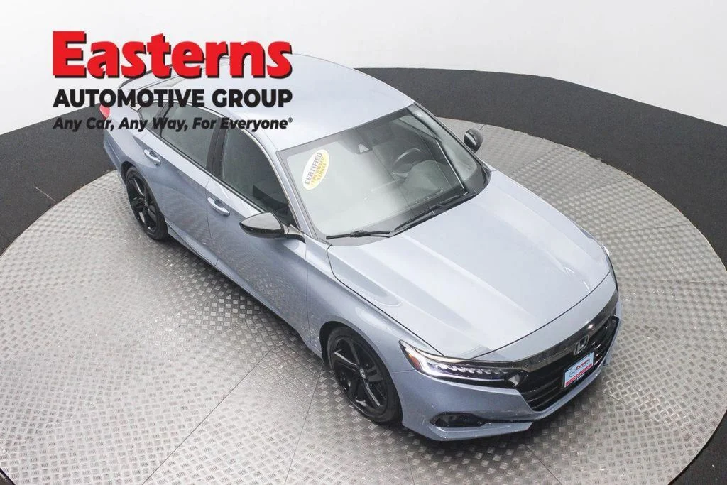 Used 2022 Gray Honda Sport image 3