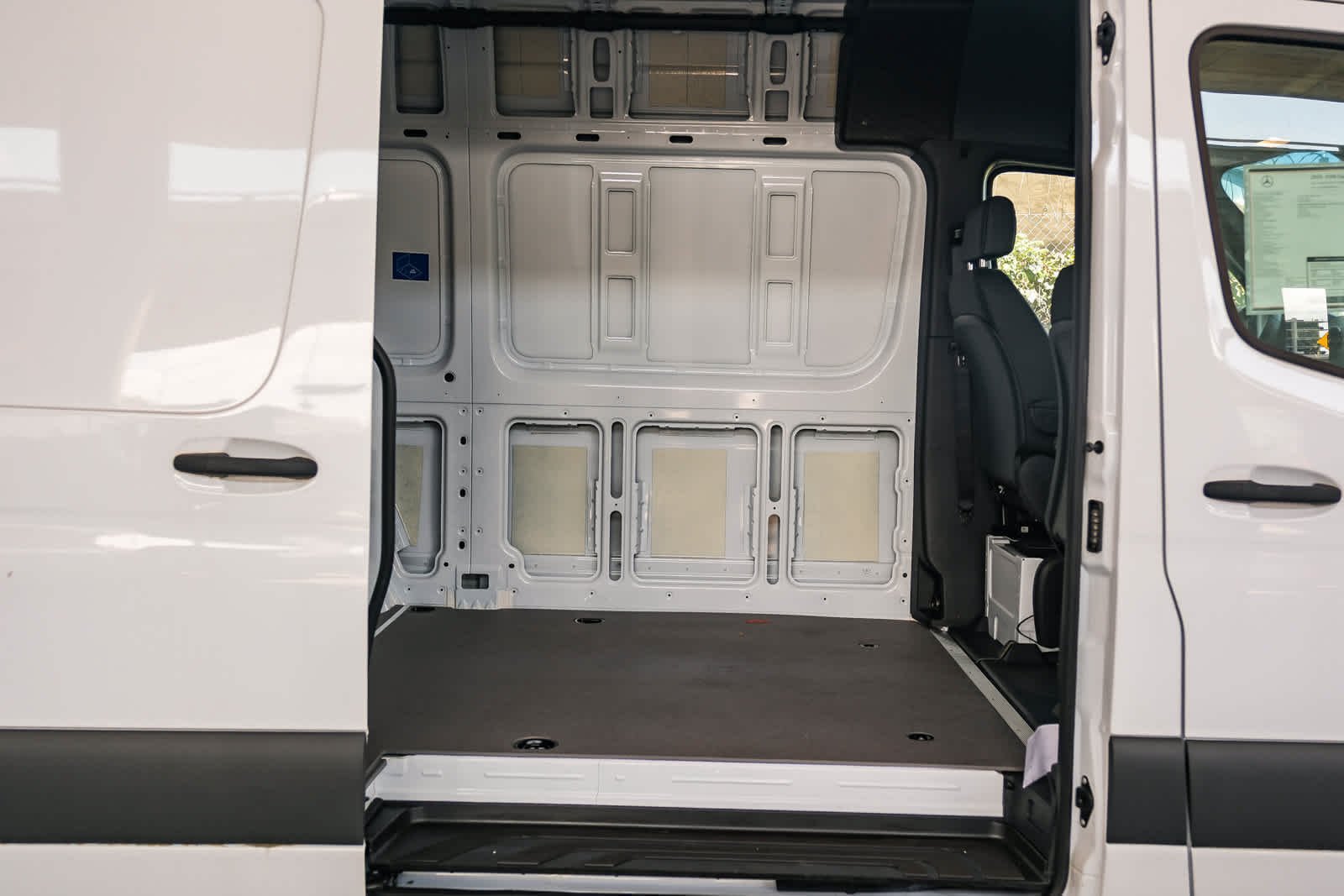New 2025 Arctic+White Mercedes-Benz Cargo 144WB High Roof RWD 2.0L I4 Diesel Turbo SO image 49