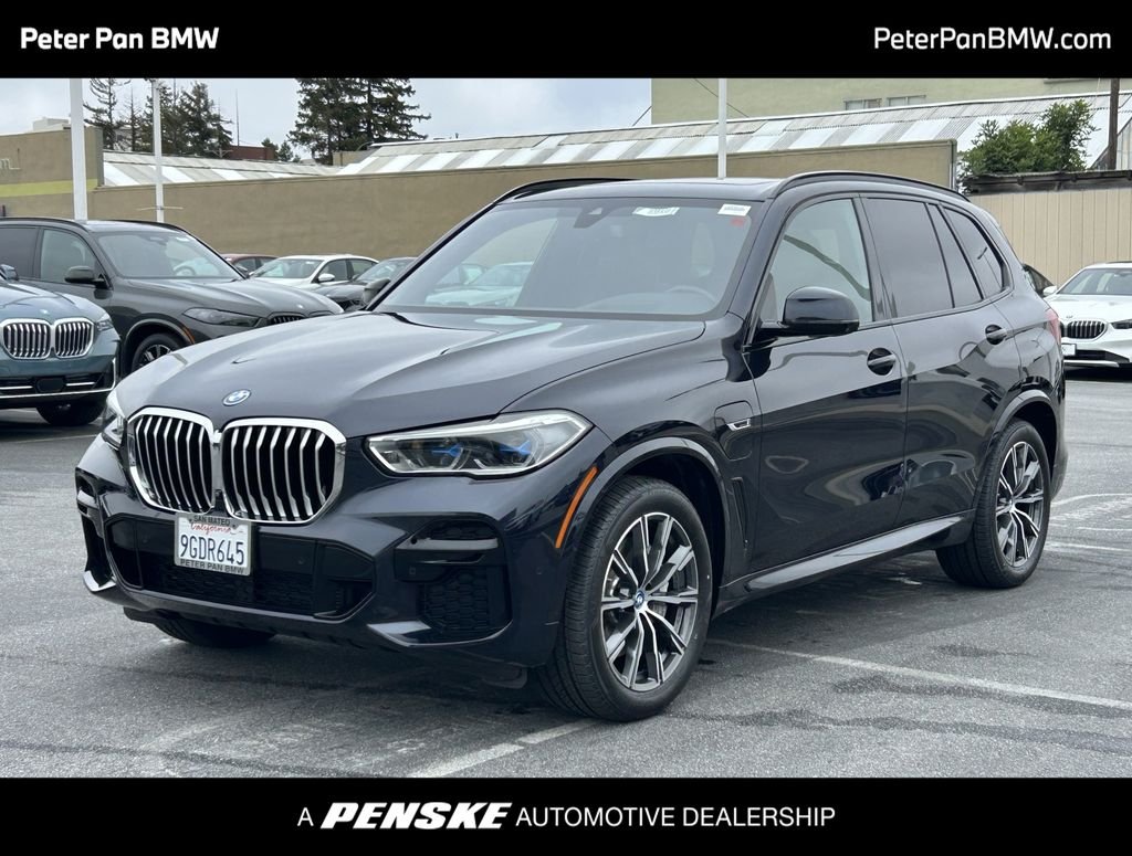 2023 BMW X5 xDrive45e's photo