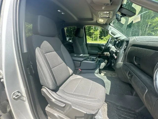Used 2020 Silver Chevrolet RST image 37