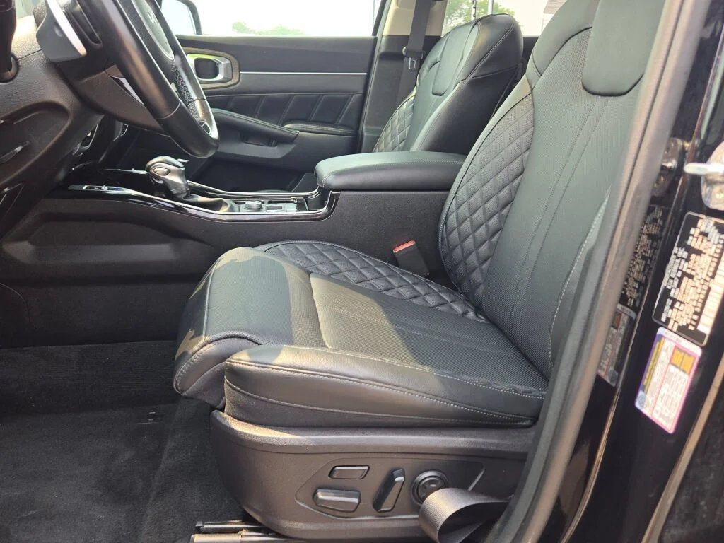 Used 2022 Ebony Black Kia X-Line SX Prestige image 24