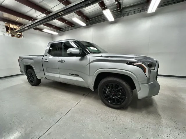 Used 2023 Silver Toyota SR5 image 9