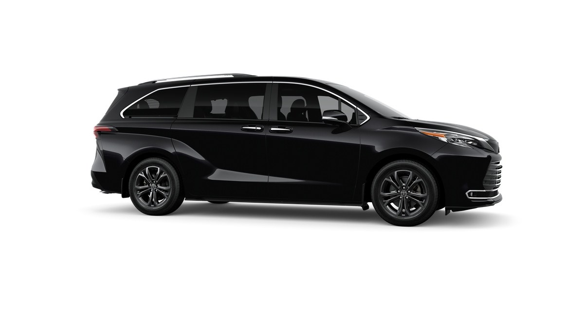 New 2026 Midnight Black Metallic Toyota Platinum image 13
