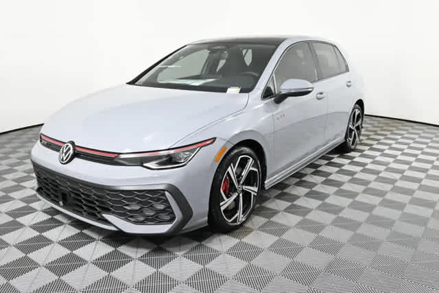 New 2026 Moonstone Gray Volkswagen SE image 2