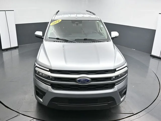 Used 2024 Silver Ford XLT image 21