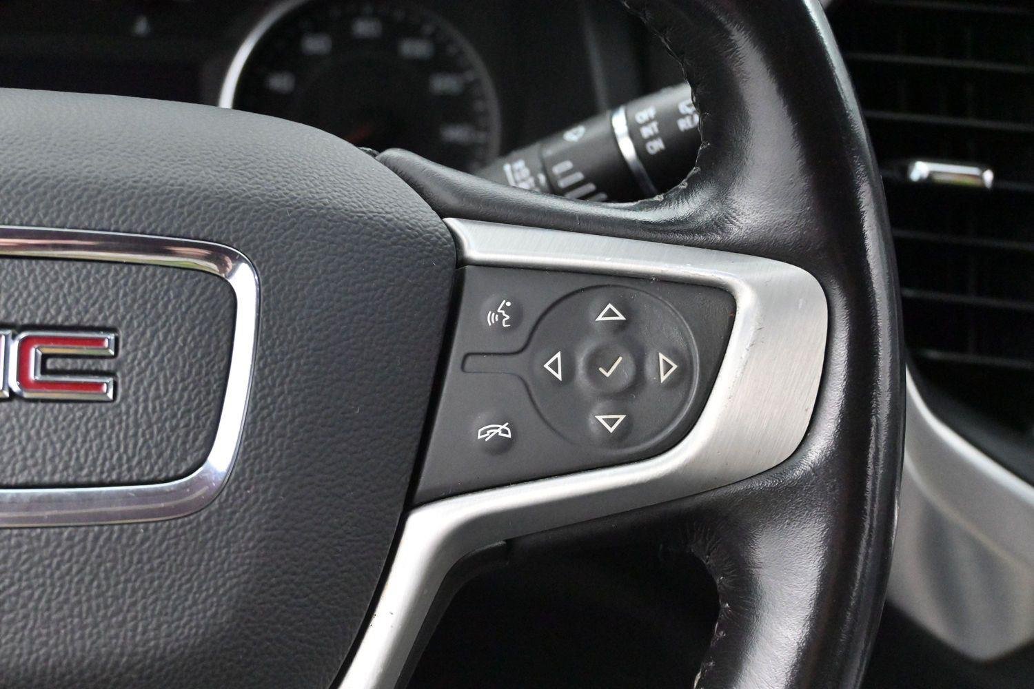 Used 2020 Quicksilver Metallic GMC SLT image 21