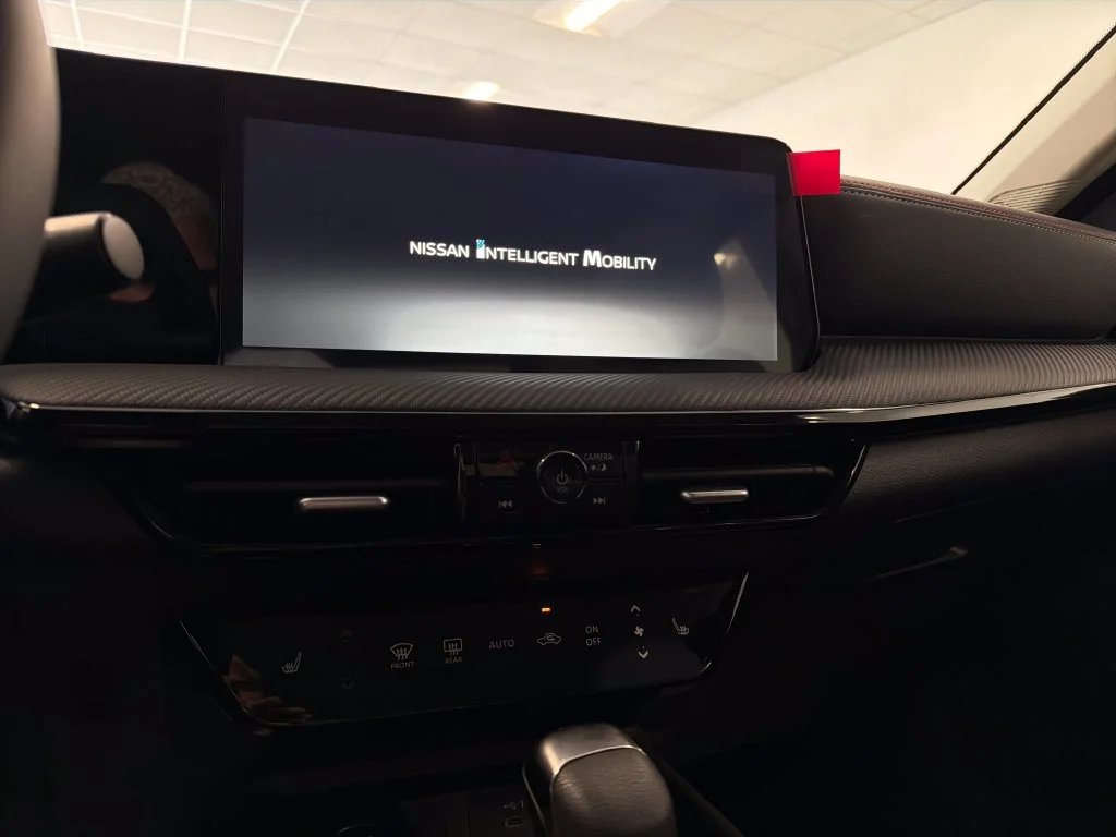 New 2027 White Nissan SR image 16