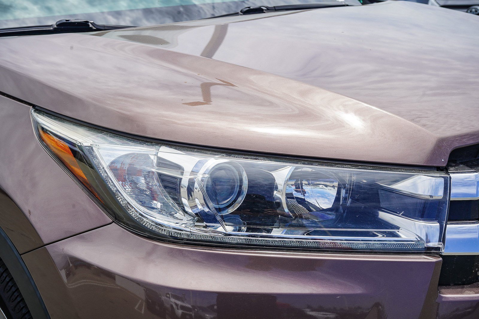 Certified Used 2017 Toasted Walnut Pearl Toyota Limited image 10