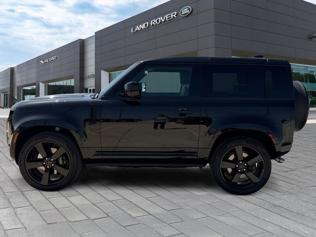New 2026 Santorini Black Land Rover V8 image 2