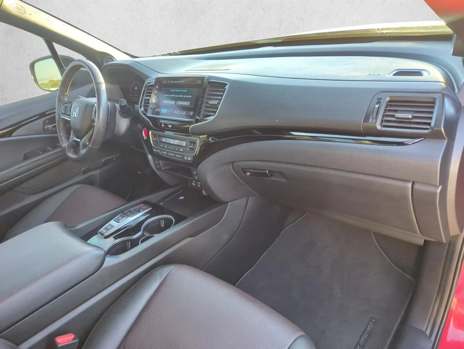 Used 2025 Radiant Red Metallic Ii Honda Black Edition image 24