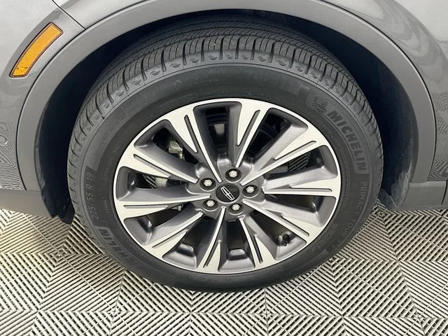 Certified Used 2020 Gray Lincoln Reserve image 22