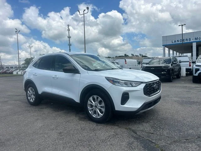 Used 2024 White Ford Active image 1
