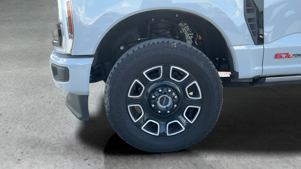 2026 Ford F-250 Super Duty Platinum - Photo 26