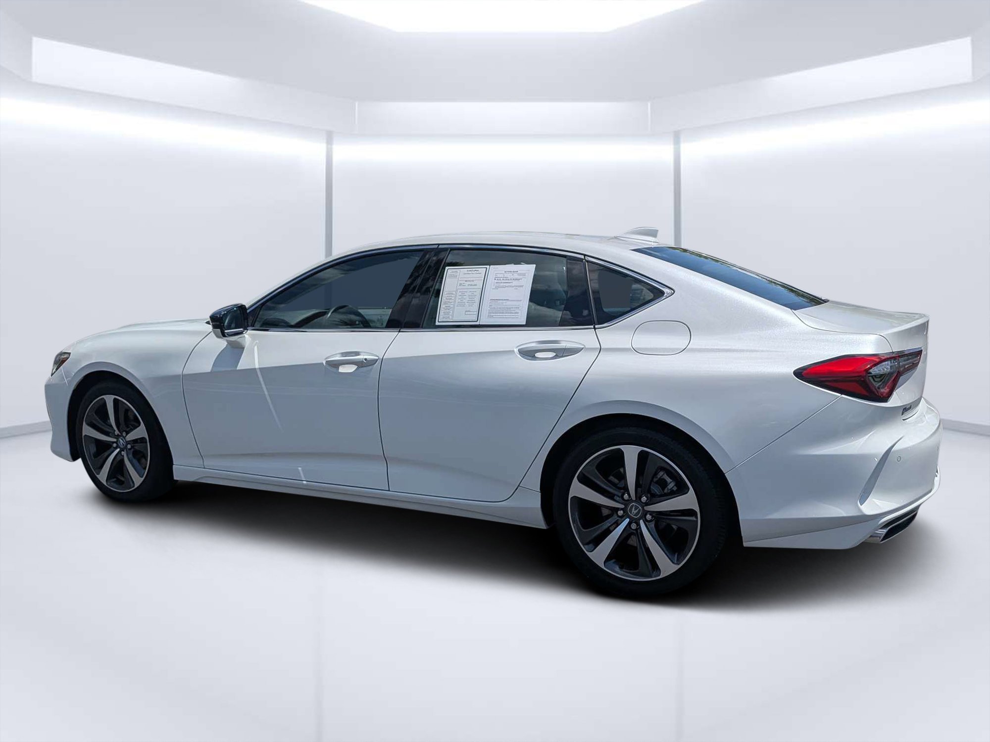 Used 2025 Platinum White Pearl Acura Technology Package image 40