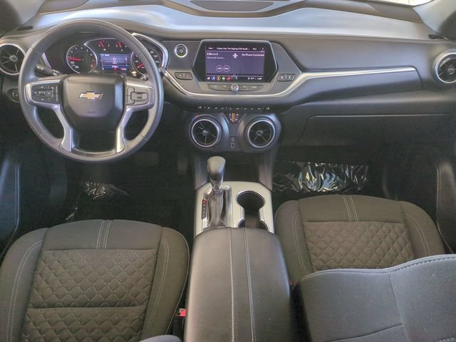 Used 2022 Summit White Chevrolet 2LT image 27