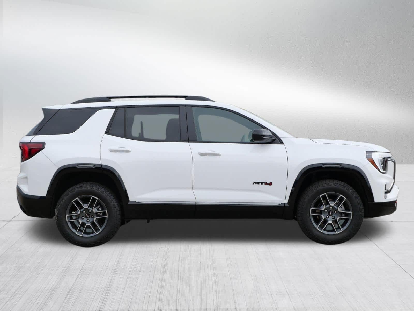 2026 GMC Terrain AT4 - Photo 6