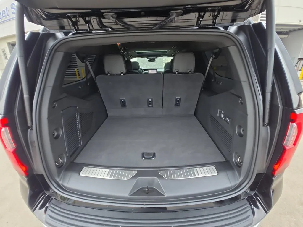 Certified Used 2025 Onyx Black GMC Denali image 23
