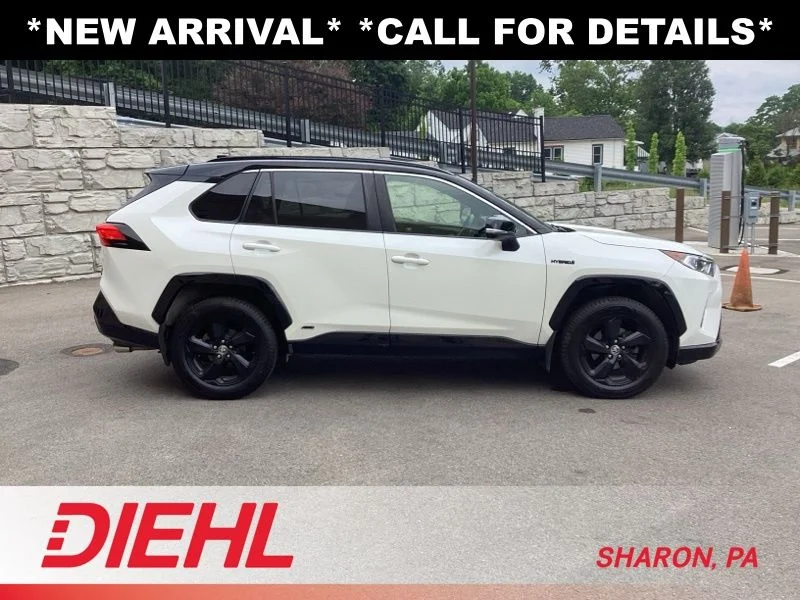 Used 2020 White Toyota XSE image 8
