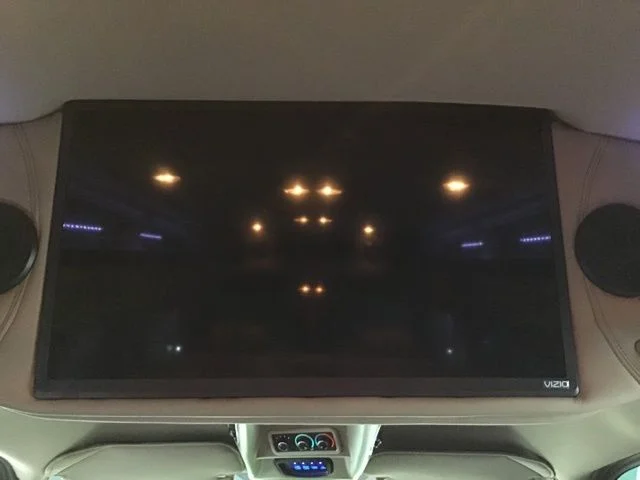 Used 2023 Bronze Chevrolet Explorer Limited SE image 47