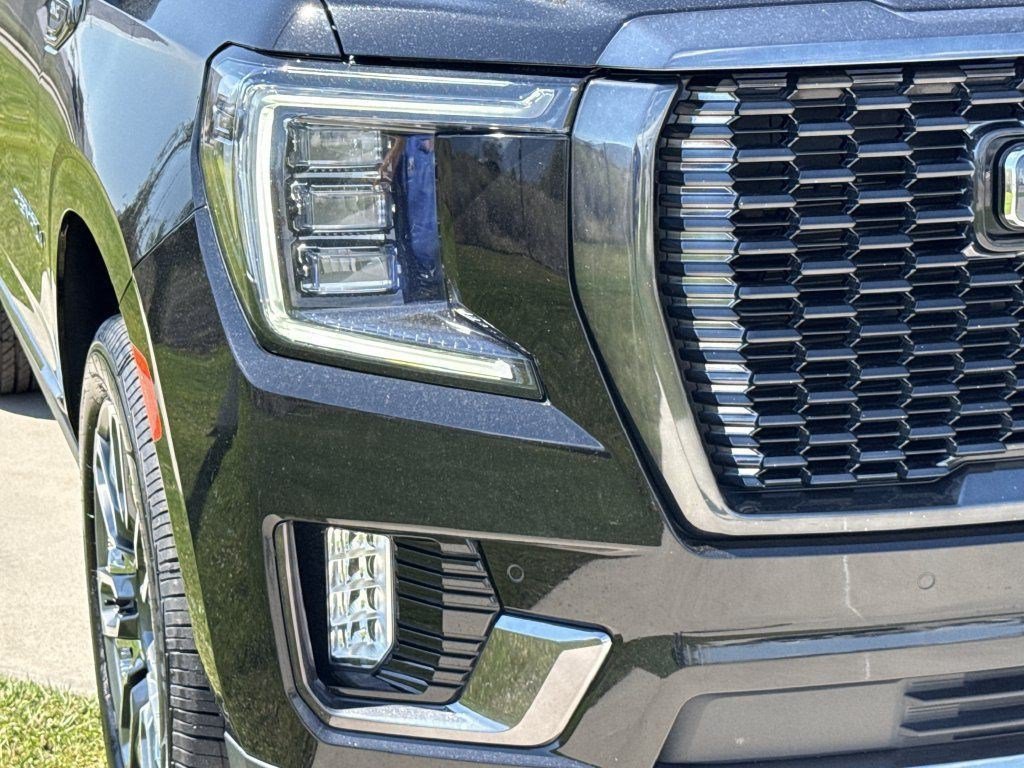 2023 GMC Yukon Denali Ultimate - Photo 11