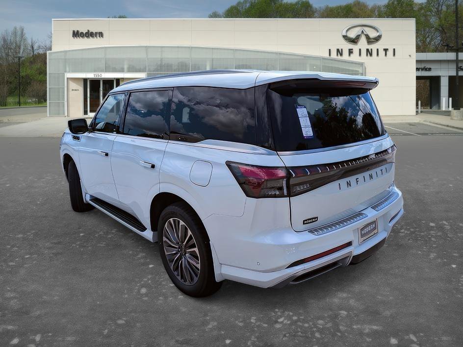 New 2026 Radiant White INFINITI LUXE image 6