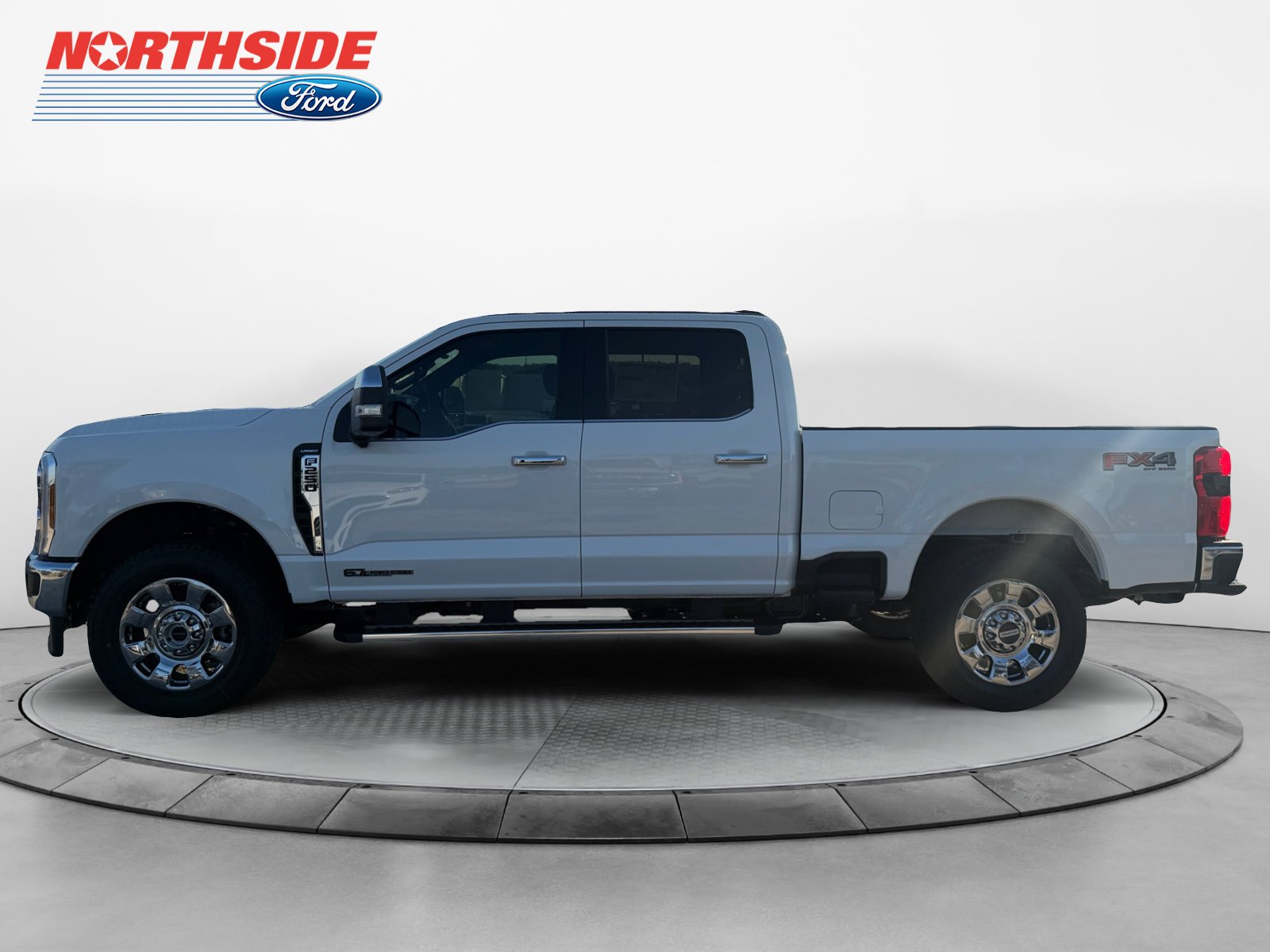 New 2026 Star White Metallic Tri-Coat Ford LARIAT image 4
