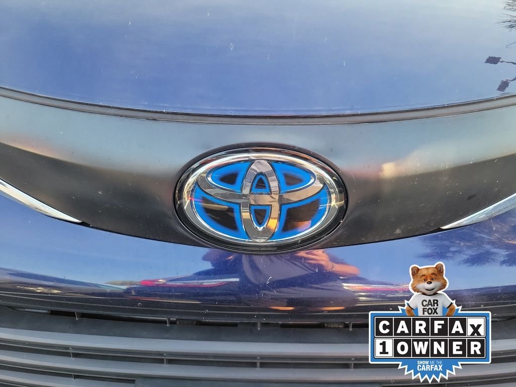 Used 2024 Gray Toyota XLE image 7