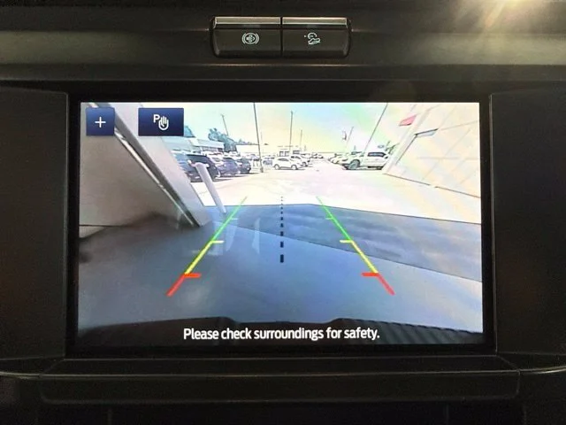 Used 2025 White Ford XL image 22