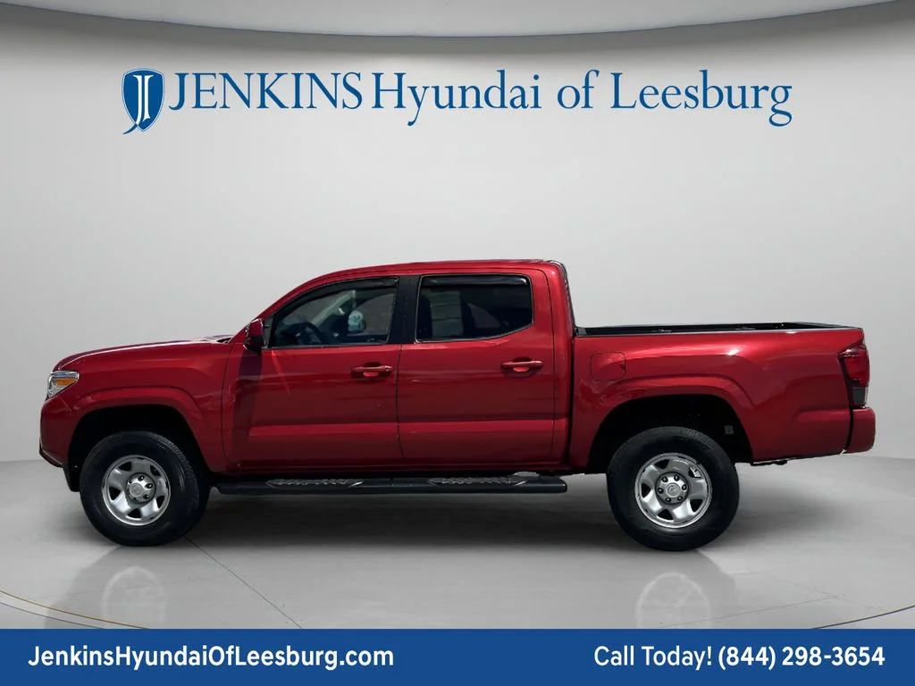 Used 2020 Red Toyota SR image 9