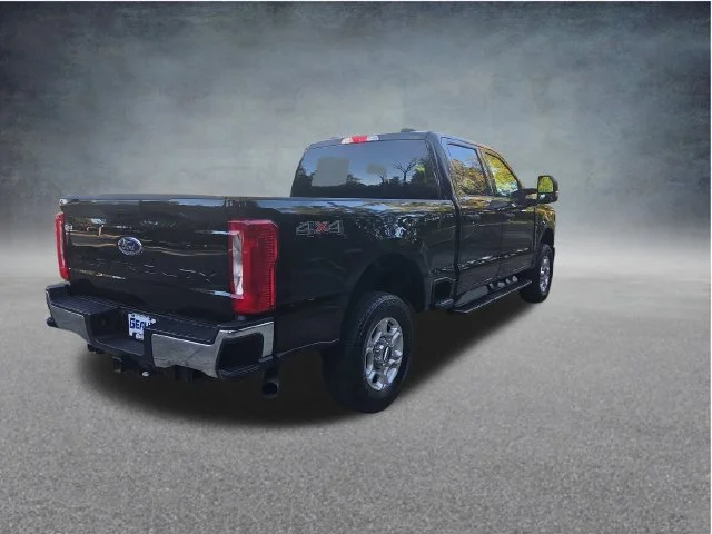Used 2026 Black Ford XLT image 7