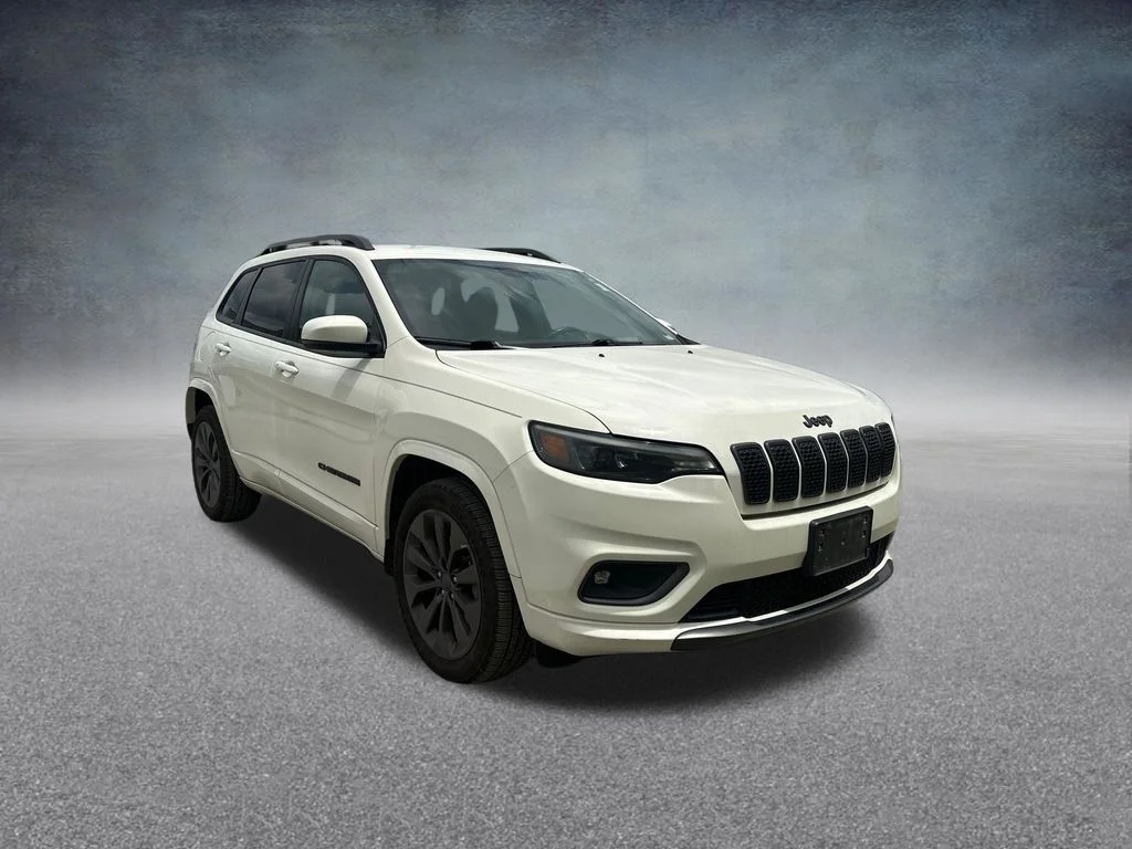 Used 2019 White Jeep Limited image 5