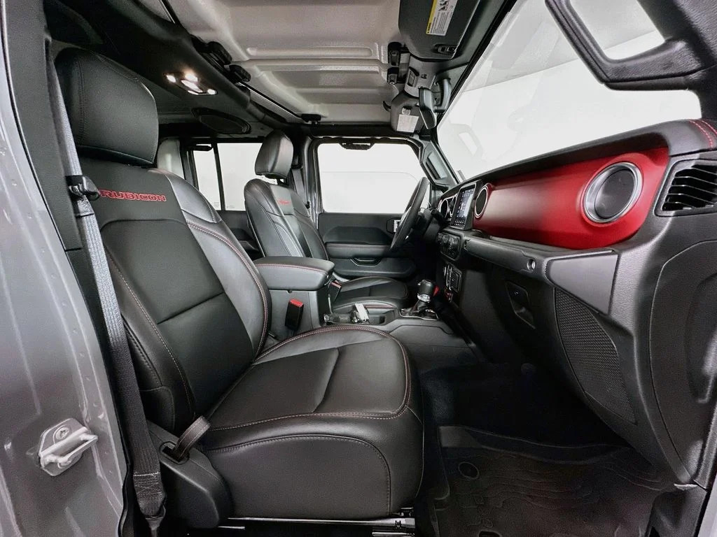 Used 2023 Sting-Gray Clearcoat Jeep Rubicon image 29