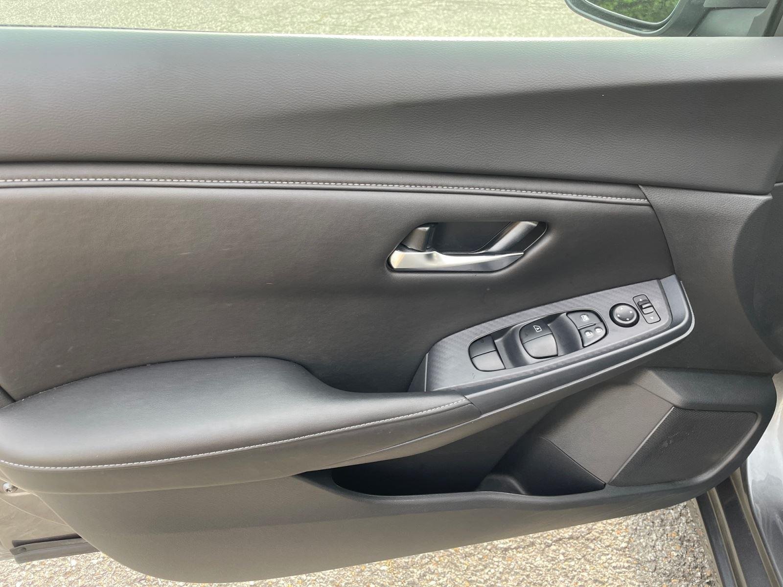 Used 2023 Brilliant Silver Metallic Nissan S image 17