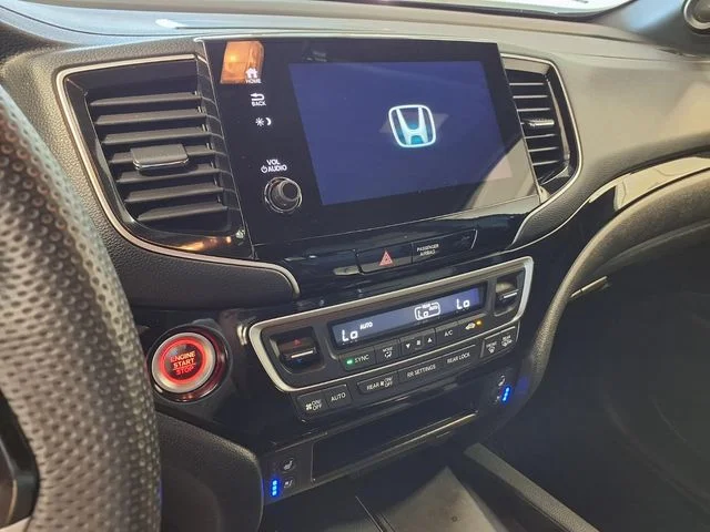 2025 Honda Passport Black Edition - Photo 11