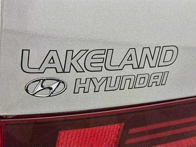 New 2027 Silver Hyundai SEL image 24