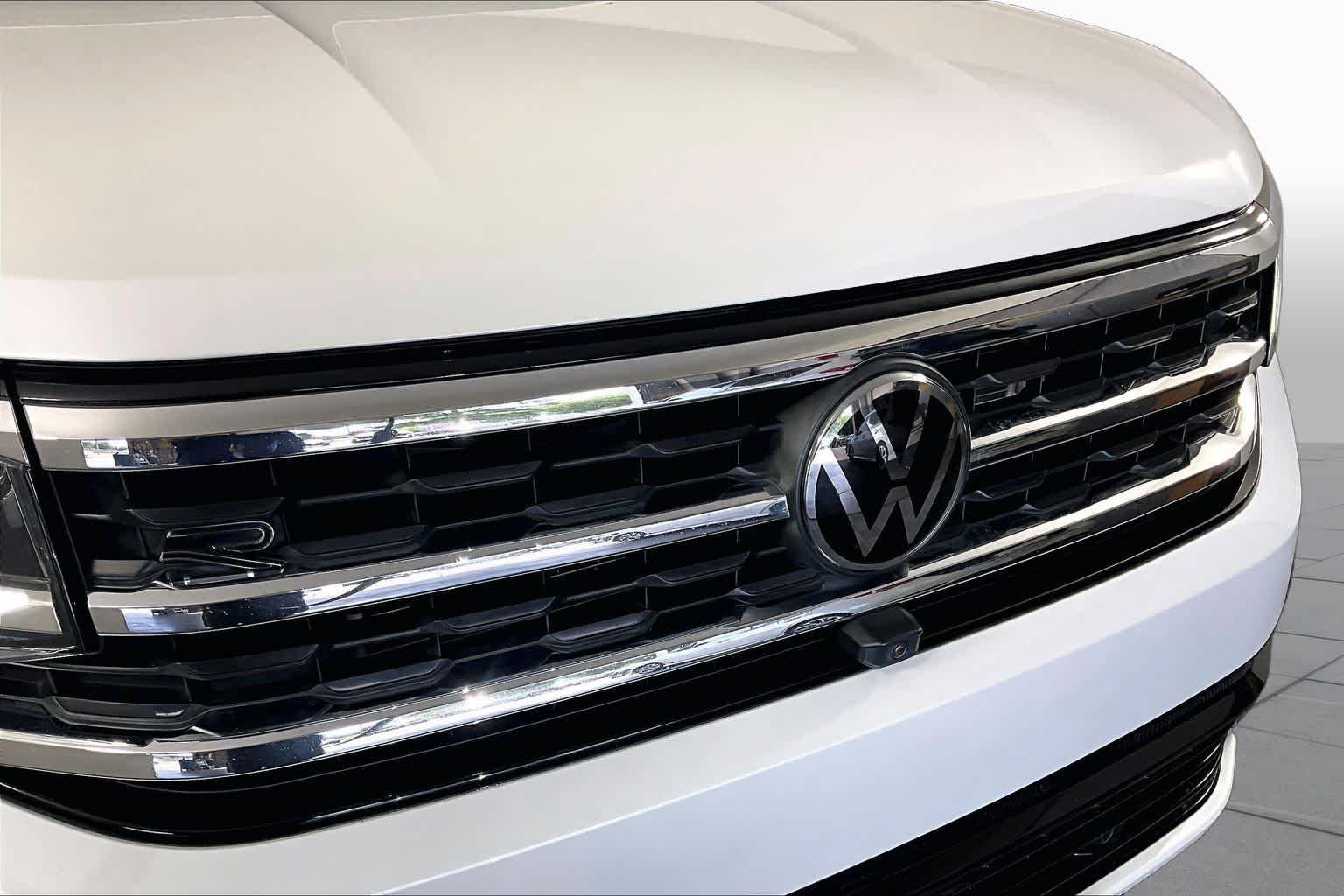 2023 Volkswagen Atlas SEL Premium R-Line - Photo 46