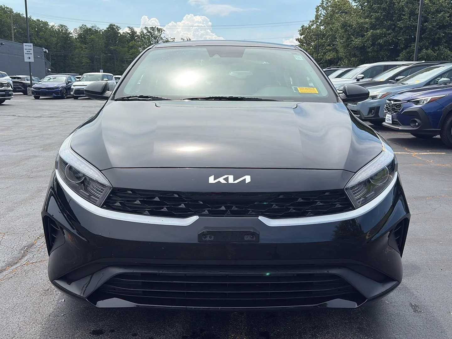 Used 2023 Aurora Black Pearl Kia LXS image 10