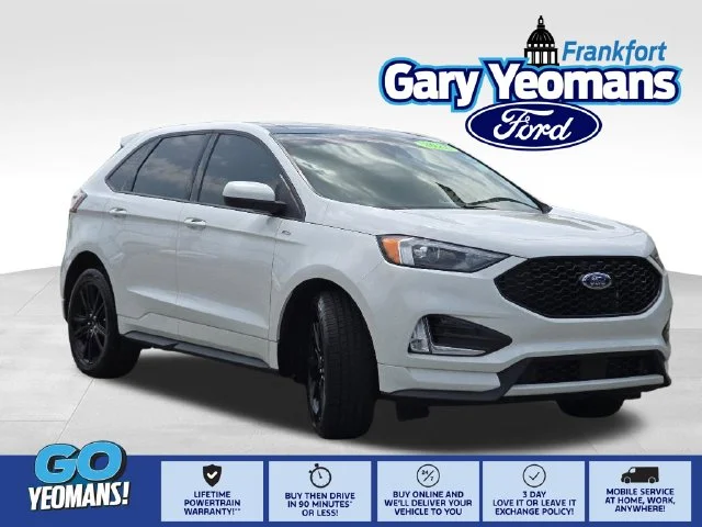 Used 2022 White Metallic Ford ST Line image 1