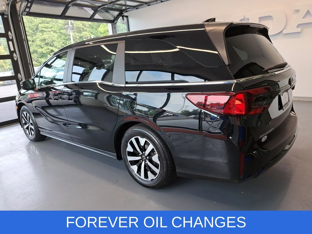 Used 2026  Honda EX-L image 4
