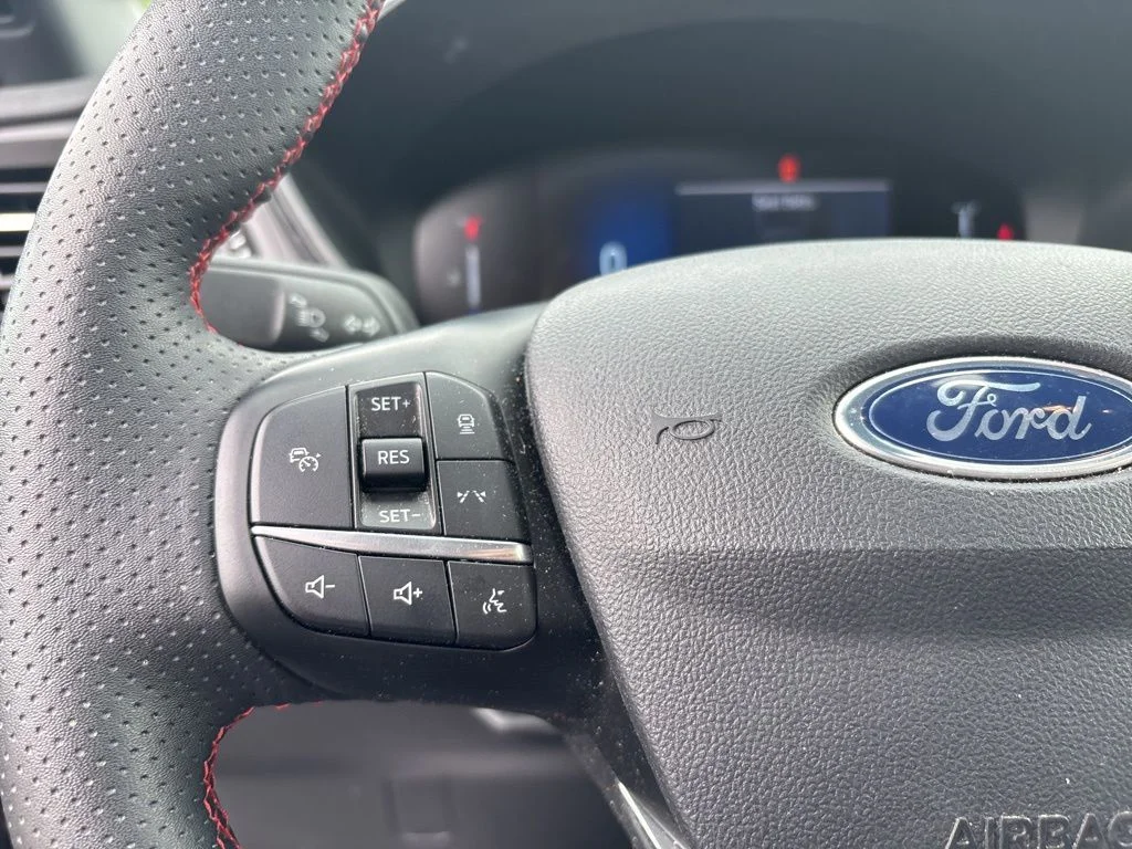 Used 2024 Blue Ford ST-Line image 17