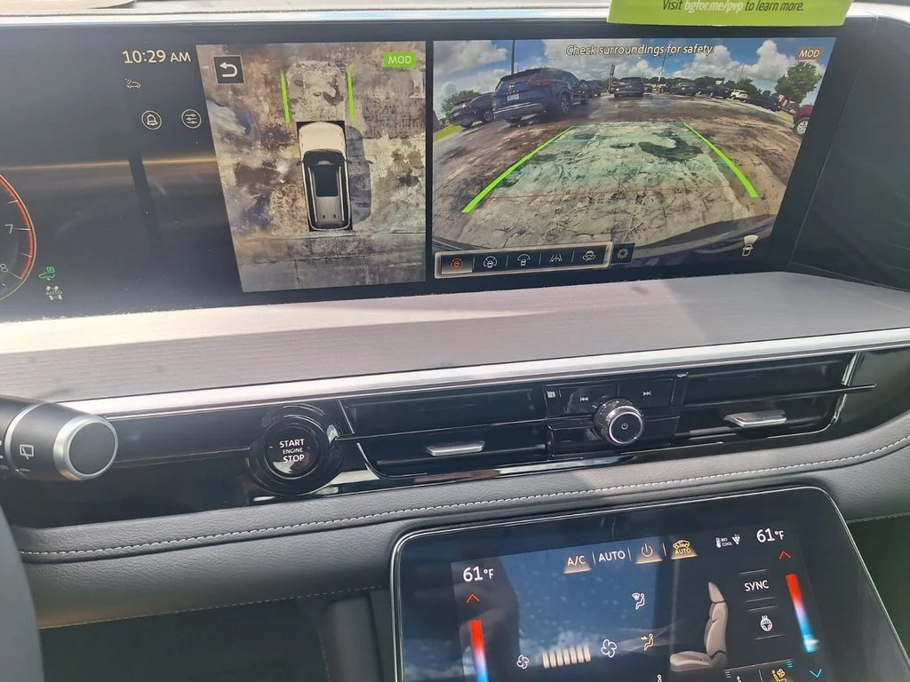 Used 2025 Black INFINITI SENSORY image 16