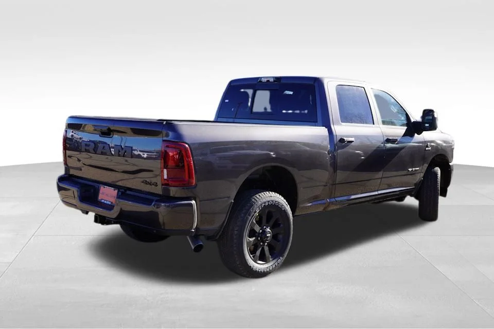 New 2026 Granite Crystal Metallic Clearcoat RAM Big Horn image 3