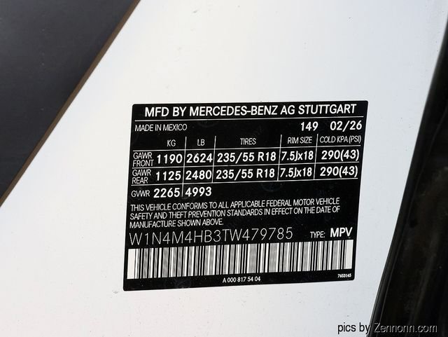 New 2026 Polar White Mercedes-Benz GLB 250 image 27