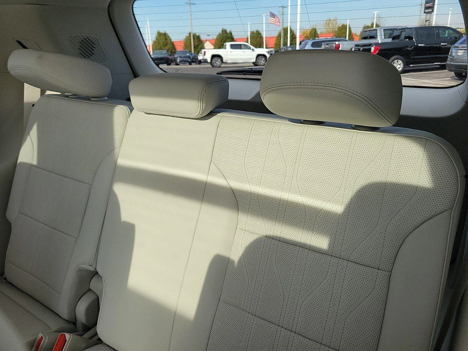 2026 Buick Enclave Avenir - Photo 11