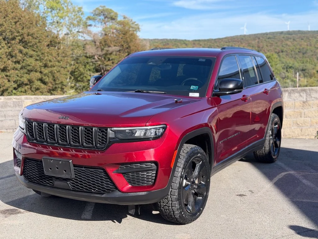 2023 Jeep Grand Cherokee Altitude