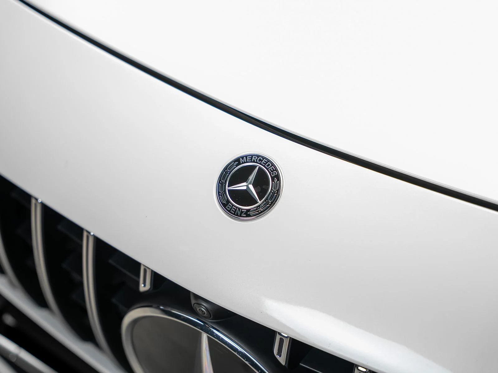 Used 2020 White Mercedes-Benz Base image 13